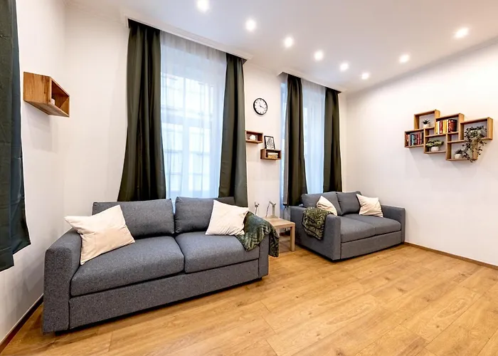 Downtown Comfort